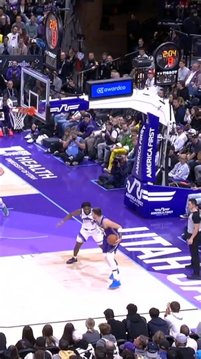 Luka Doncic displays elite passing skills with a behind-the-back dime to Rui Hachimura 🤩 🌟 Send 'em to the game with your votes! #NBAAllStar Voting presented by vivo 👉 https://bit.ly/PH-ASV26 #NBAPhilippines #NBAHighlights #NBALeaguePass | NBA Philippines