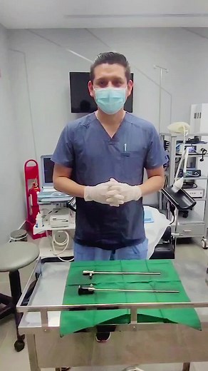 5.3K views · 64 reactions | Quiero mostrarles cuales son los equipos y como se desarrolla una histeroscopia diagnostica, que consiste en introducir una lente (histeroscopio) a través del cuello del útero para visualizar la cavidad uterina y asi poder examinar el cuello uterino y el útero. Si tienes dudas puedes escribirme por interno. #drreynoldscastillo #ginecoestética #ginecologia #mujer #salud | Dr. Reynolds Castillo - Ginecólogo Infertólogo | Facebook