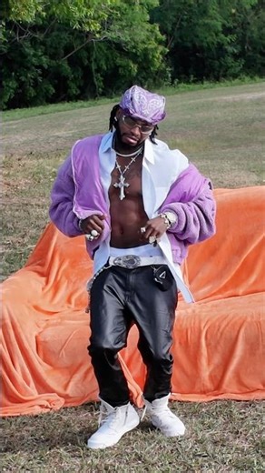 I K W E C H I 🙆🏻‍♂️😅 #Joy #behindthescenes #diamondplatnumz #Jux #dance #trending #nigeria #shorts