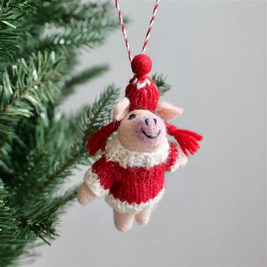 Felt Pig Christmas Ornament – Handmade Wool Xmas Tree Decoration, Piglet in Santa Hat, Biodegradable - Etsy