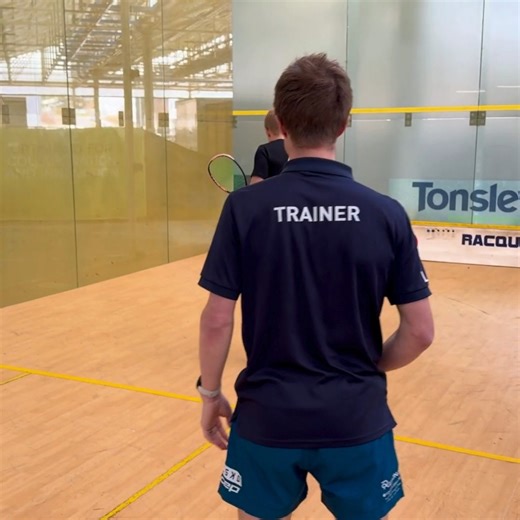 Demonstration of the NEW WSF Rules, effective Jan 1, 2026 Access to the ball.... @squash_racquetball_vic @squashnsw @squashqld Squash ACT Squash WA @squashtas Squash NT Squash Australia Squash & Racquetball Victoria Squash NSW Squash Tasmania World Squash Development Organisation | Squash SA