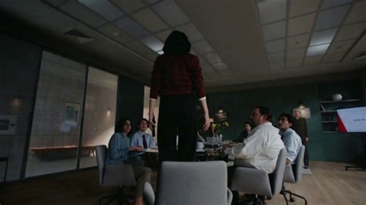 Netflix TV Spot, 'What's Next 2025: Immersive'