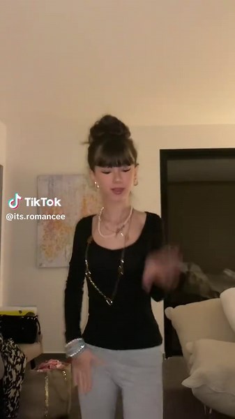 Vendredi je vous poste un grwm 🫶🏼 #playback | playback