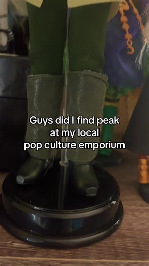 They're taking the hobbits to Isegard ahh doll #legolas #lotr #barbie #collector #fyp