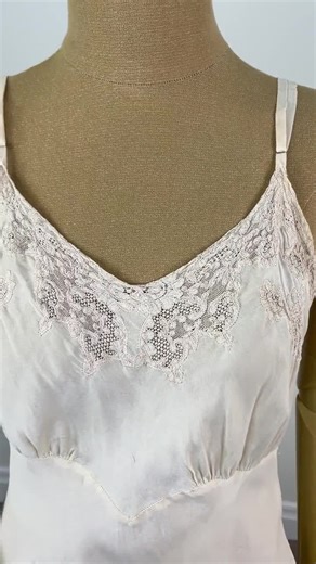 Vintage 1950s Silk Slip With Lace Neckline by Laros, Tall 36 - Etsy UK