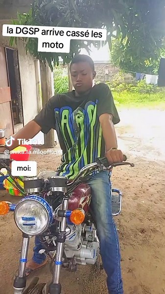 Vidéos de Snika la mélo officiel (@snika.la.mloofficiel) avec PAPA MOUNÉNÉ - Rayane Le Lait Frais ✊😜