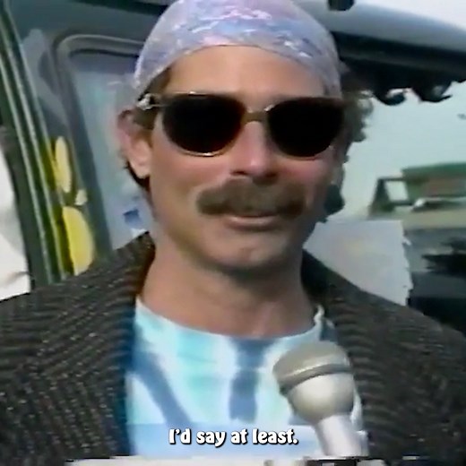 611K views · 7.9K reactions | Spring ‘93 Dead tour⚡Familiar faces, drum circles, a game or two—what a time. What’s the highest show count you’ve heard from a fellow Head? Video via Chris Hutchins, captured in Rosemont, IL, during the Dead’s run at the Rosemont Horizon from 3/9/93 to 3/11/93. | Grateful Dead | Facebook