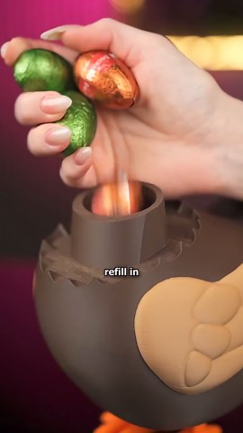 3D Printed Henriegg – the Chocolate Egg-laying Chicken - Etsy