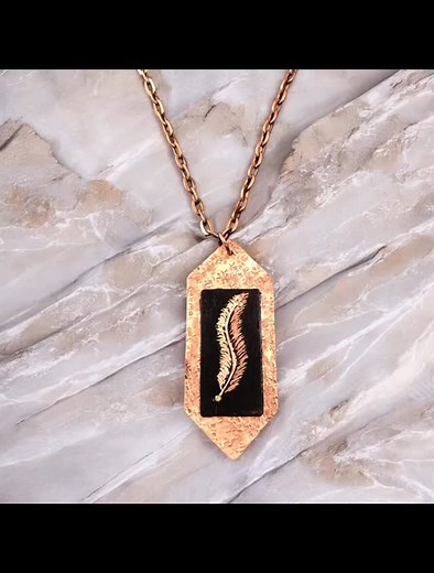 A new group of feather necklaces now in my inventory. These will be with me Wednesday at Bell Fresh Works, Holmdel. See you there! www.bluepeacockjewelr.com. www.Etsy.com/shop/bluepeacockjewelry. #copperjewelry #copperearrings #coppernecklace #copperbracelet #metalsmith #handmadewithlove #handmadejewelry #uniquegifts #giftsforher #holidaygifts #holidaygifts #smallbusiness #smallbusinessowner #featherjewelry #etsy #etsyshop #etsyhandmadejewelry #marshasheriff #bluepeacockjewelry | Blue Peacock Je