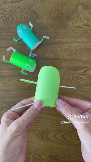 折り紙でかわいいぴょんぴょんカエルを作ろう！