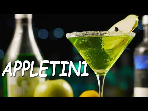 How to Make The Best Appletini Cocktail. Drink Ingredients and Recipe.