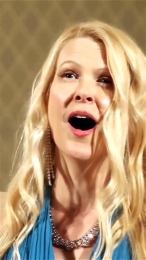 💙🎶 Beautiful & Sweet O Mio Babbino Caro at Exquisite Rudolfinum in Prague! 🩵🕊️ Enjoy Pretty Music! 😃