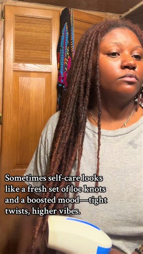 Loc knots and low stress—just me, my hair, and a good vibe session 🌀✨ #SelfCareVibes #LocJourney #MoodBooster #QualityTime #NaturalBeauty