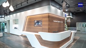 The new #ZEISS Customer Experience Center is unlike anything you’ve ever seen before. Take a tour. https://www.zeiss.com/vision-care/us/local-campaigns/customer-experience-center-take-a-tour-1.html | ZEISS Vision