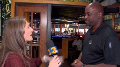 Applebee's server saves choking customer's life with quick thinking