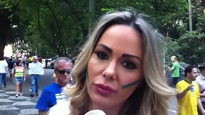 Modelo Ju Isen conta por que decidiu protestar na Avenida Paulista