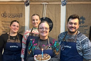 Lichfield café steps into new year by serving up double helping of free jewellery and watch valuations