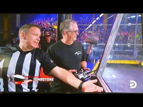 BATTLEBOTS - S4E16: Tombstone vs Bite Force (2019 Battlebots World Championship - Semi Finals)