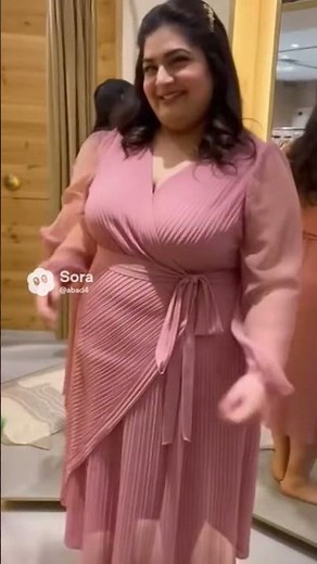 Chubby Girl Trying Dresses | Changing Room Comedy #abadaistudio #funny #funnyclip #funnycute #memes