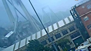 Ponte Morandi, il crollo in un video mai visto prima