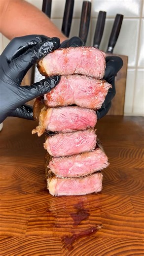 The Steak Lad on Instagram: "The Triple Porterhouse Steak Stack 😍🥩"