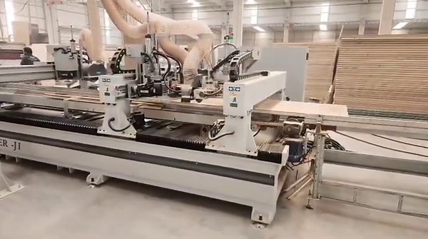 SUDIAO Wood Door Sizing Machine working perfectly in Turkey