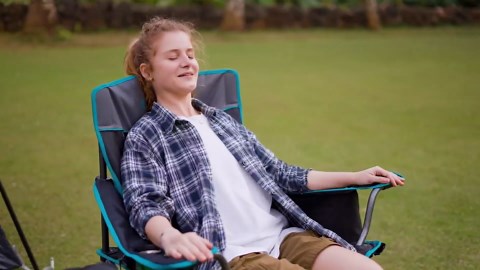 FUNDANGO Oversized Camping Chair for Adults,550lbs Heavy Duty Foldable Portable Lawn Chair with Padded Seat & Back, 4-can Cooler & Cup Holder, Carry Bag Included for Outdoor (Black/Grey)