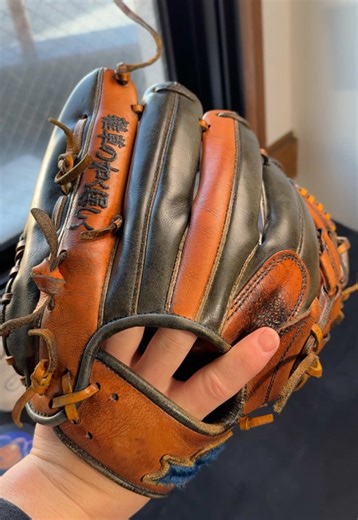 SSK最高峰プロエッジのグラブクリーニング