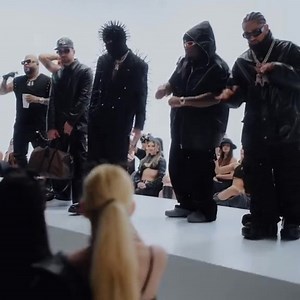 SI SI SI SI • Dei v | Jaiver