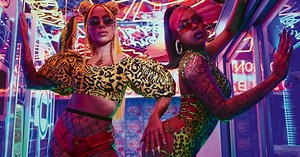 MC Rebecca retorna parceria com Anitta e lança "Tô Preocupada (Calma Amiga)"