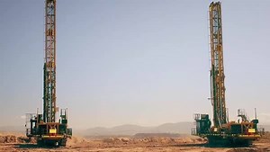 2.1K views · 103 reactions | The Cat MD6310 delivers powerful performance, with the optimal mix of drill power and mobility to reach the highest productivity levels. Electronic compressor controls and drill assist features deliver precise control. And 100% Cat integration creates a uniform operator experience and simplifies maintenance. https://www.cat.com/md6310 | Cat Mining | Facebook