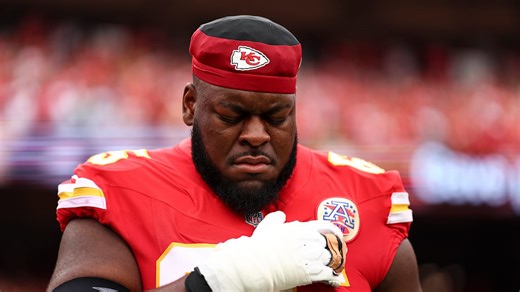 Chiefs fans hold their breath after Trey Smith injury casts scary shadow