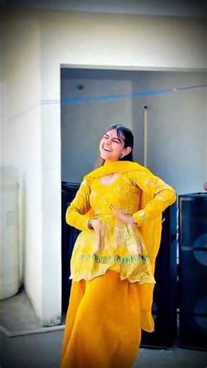 Bhirad ladgi Haryanvi Dance #dance #trendingshorts #haryanvisong #haryanvi #shortsdance #shortvideo