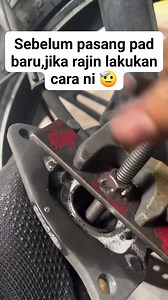 risau piston brek jem boleh Cuba cara nie..lancar sistem brek anda..🫡🤗 Nak Belajar enjin motor nie link www.overhaulmotor.com #pengalamanmajukankita | Zul Kencang