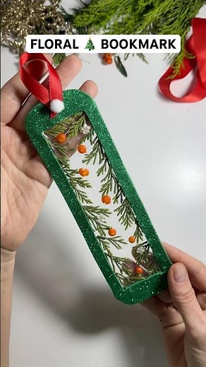 DIY 🎄 Floral Christmas Bookmark • Easy to make