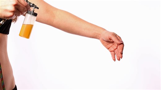 Spray Tanning 101: Benefits, Downsides, and Tips