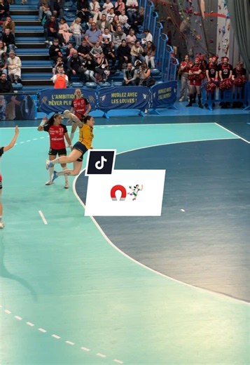Handball : un vrai aimant à ballons 🧲🤾🏻‍♀️