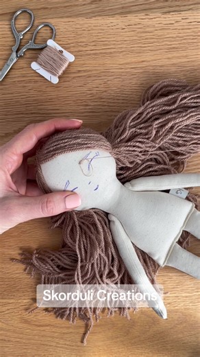 🫶🏻 Each doll in the shop is lovingly designed and hand made by myself. Don't hesitate to contact me if you have a special request, together we will create a unique doll your little one will adore. You can find this doll and many other handmade toys, as well as sewing patterns in my shop: www.etsy.com/au/shop/SkorduliCreations #sewingtutorial #handmadedoll #handmadetoy #skordulicreations