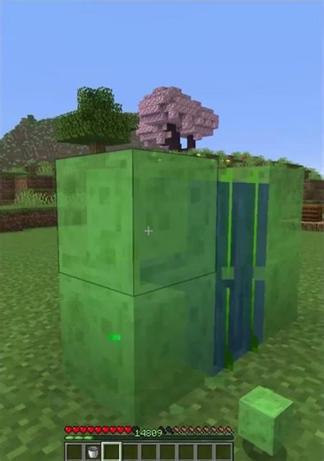 How to make FLOATING WATER in minecraft!🫡🫡 #shorts #minecraft