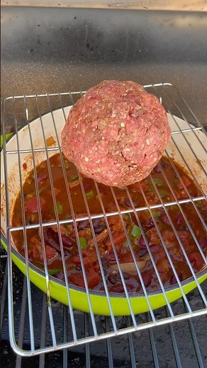 I’m trying over the top chili 🌶️ on my Traeger woodridge pro