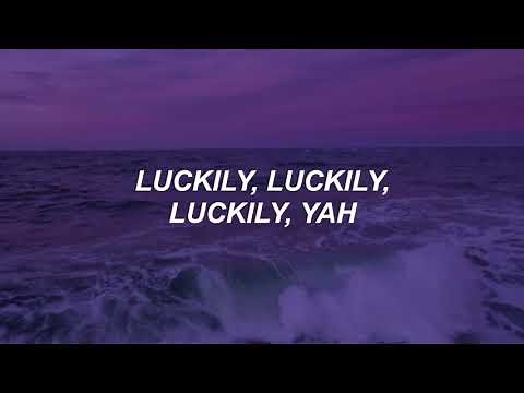 Chase Atlantic - Swim (Lyrics)