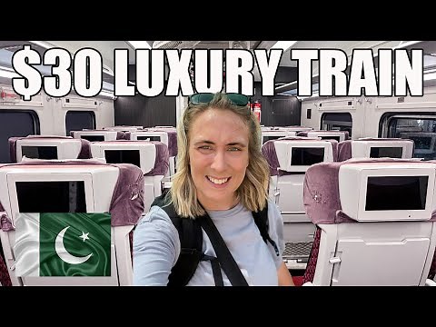 PAKISTAN TRAINS ARE AMAZING! 🇵🇰 (Green Line Luxury Class to Lahore) اردو سب ٹائٹلز