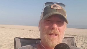 Tried to fix my oven by watching "How to" videos on YouTube. Ended up learning a useful life hack. HowToBasic How-To Geek How to DAD How-To HowToBeADad | Opie Radio