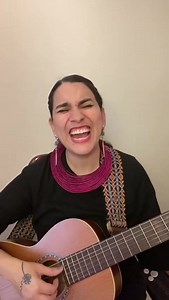 En EXCLUSIVA 🤭 un adelanto de lo que será mi nuevo disco 🎶💜. Un poema que se volvió canción ‘Mariposa vagarosa’ 🦋del maravilloso poeta Rafael Pombo👏🏼. #martagomez #rafaelpombo #poeta #poema #cancionnueva #cantautora | Marta Gómez