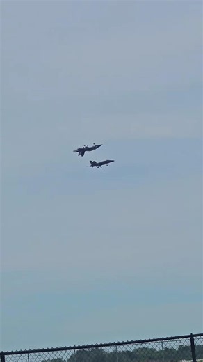 Blue Angels and F-22 Raptor Demo at Dayton Air Show | Amazing Moments from Dayton Air Show