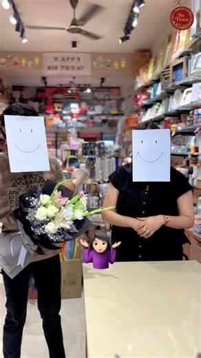 The Florist | When people ask obvious questions but you still smile politely 😌💐 Florist life be like… Yes, we keep roses. Yes, we make bouquets. Yes, we... | Instagram