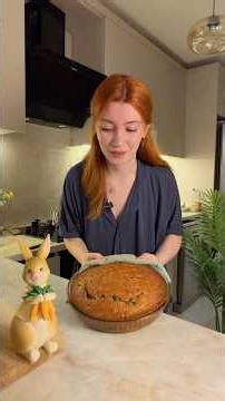 Cinnamon, Raisin, Walnut, and Chocolate Chip Carrot Cake 🥕 #quickrecipe #easyrecipes