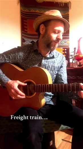 Freight train, freight train, run so fast… #guitar #chetatkins #fingerstyle