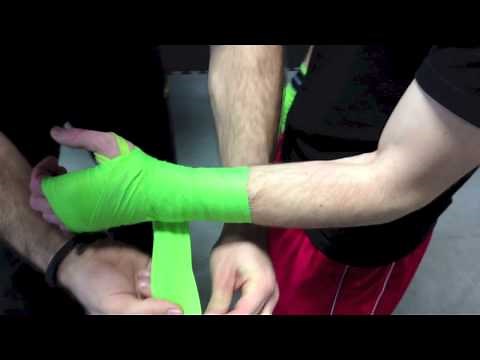 How to put on MMA/boxing hand wraps