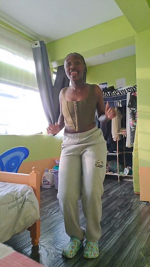 🌸Had to definitely rock to this major tune 🙂‍↕️ #Digii #Dance #tiktokkenya🇰🇪 #tiktoknigeria🇳🇬 #afrobeats #fypシ゚viral